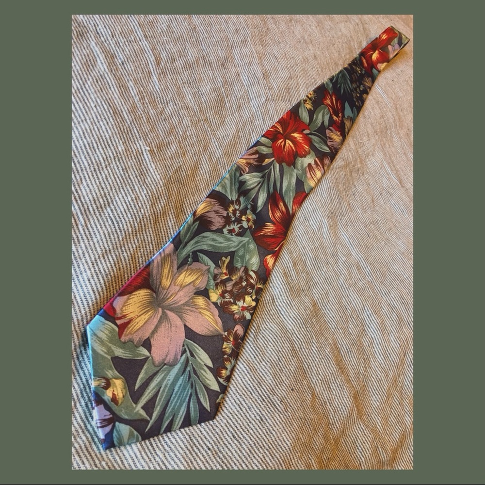 Master-Man Tropical Floral Tie
